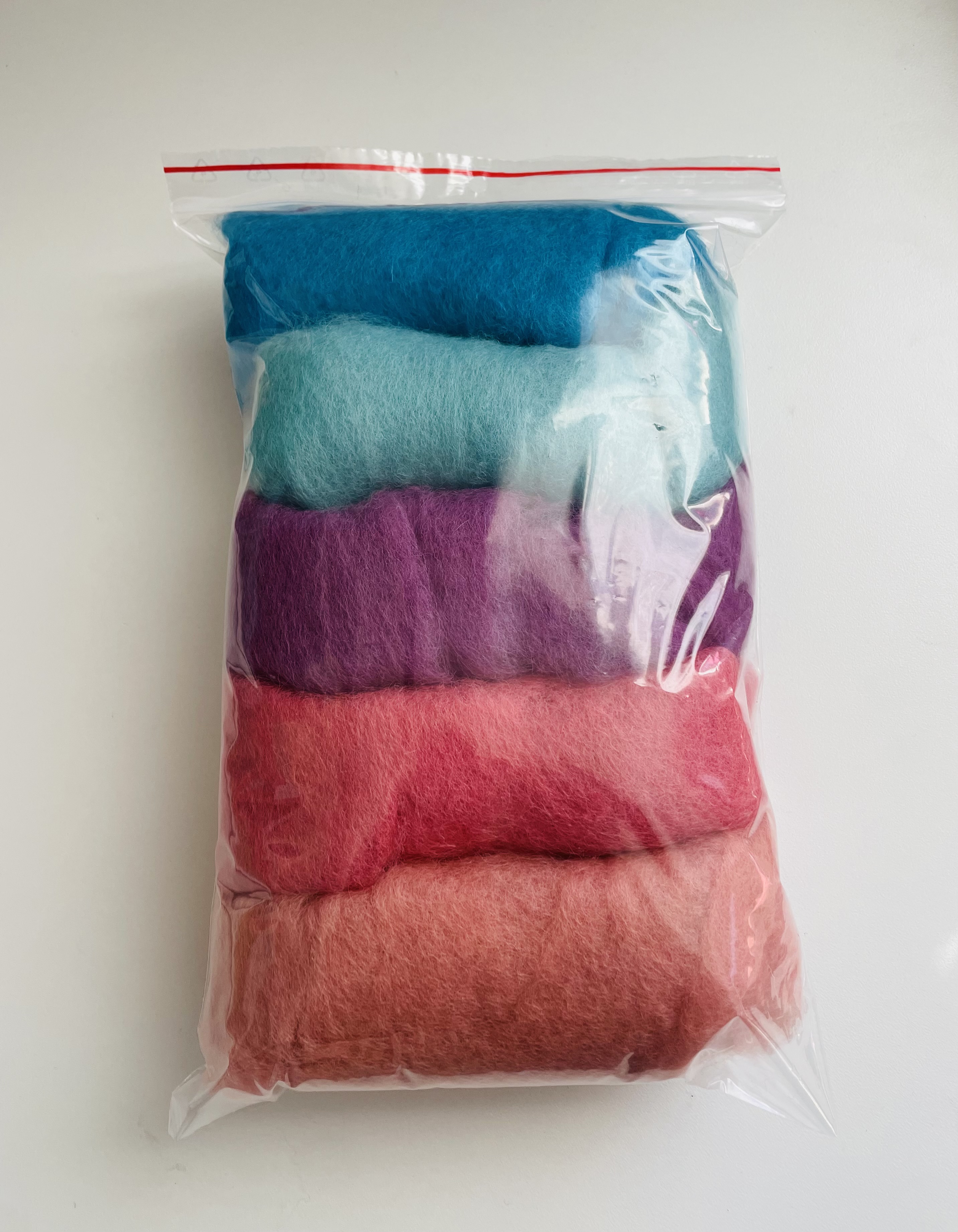 Kompletná sada Pastel MY13- 100 g mykaná vlna, 3 ks ihly, podložka