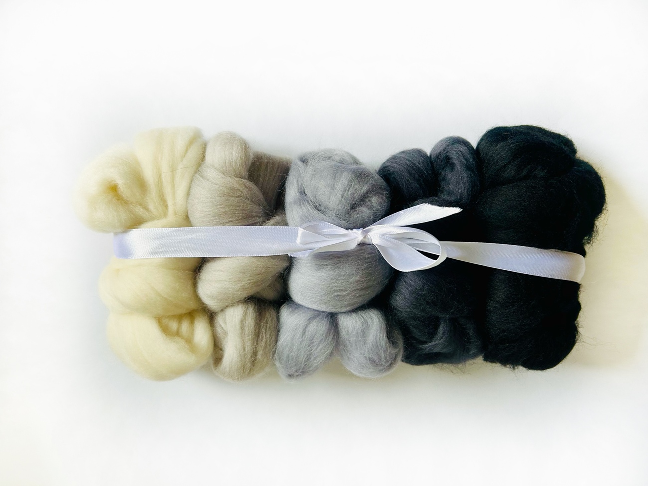 Merino vlna  - Sada sivo-čierna 100 g